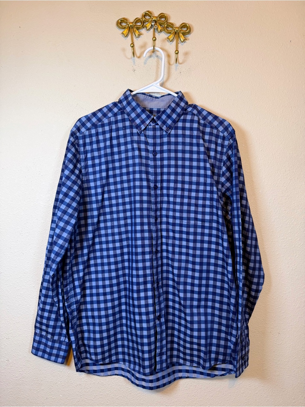 Johnston & Murphy Navy and Light Blue Gingham Button-Down Shirt. Size L